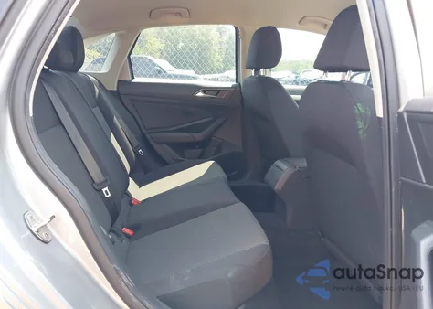 2019 Volkswagen Jetta 1.4T R-Line/1.4T S/1.4T Se z USA, uszkodzony, nr VIN 3VWCB7BU5KM238861